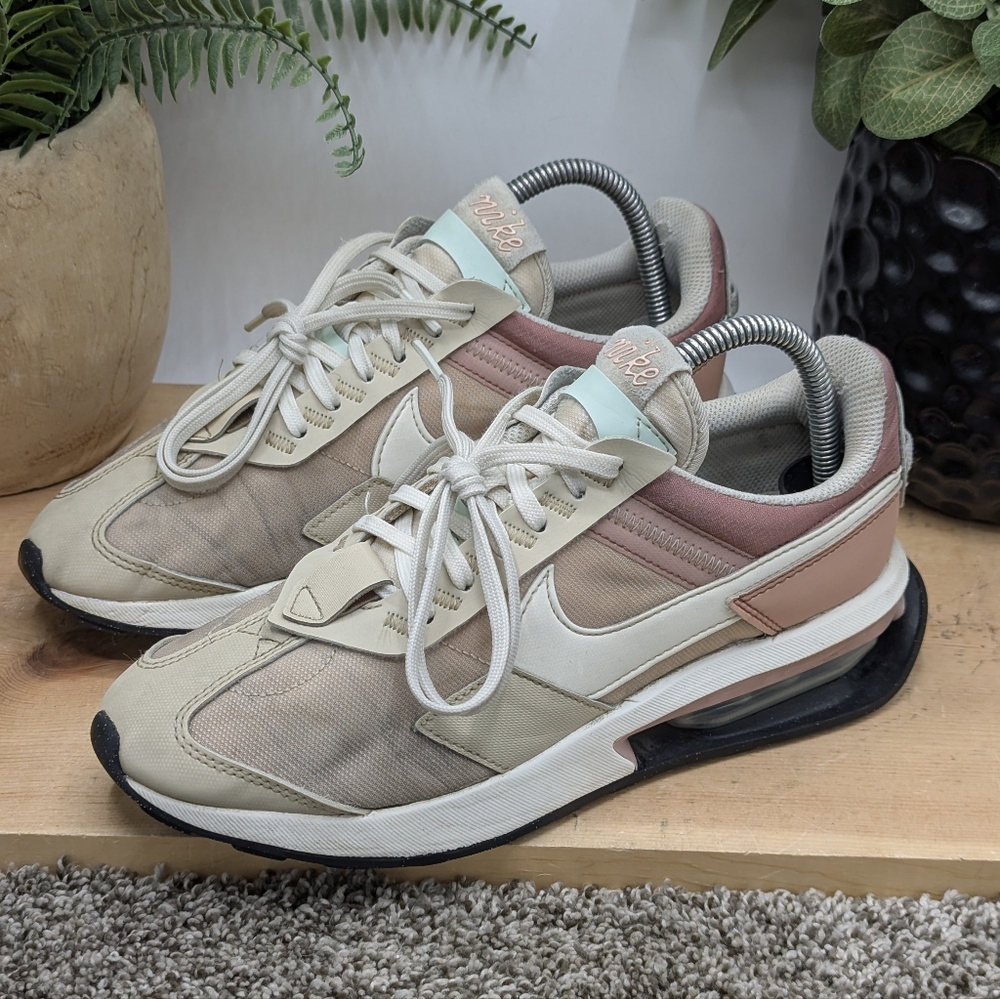 Nike Air Max Pre-day Womens Size 8 Running Shoes Brown Mint Casual Walking